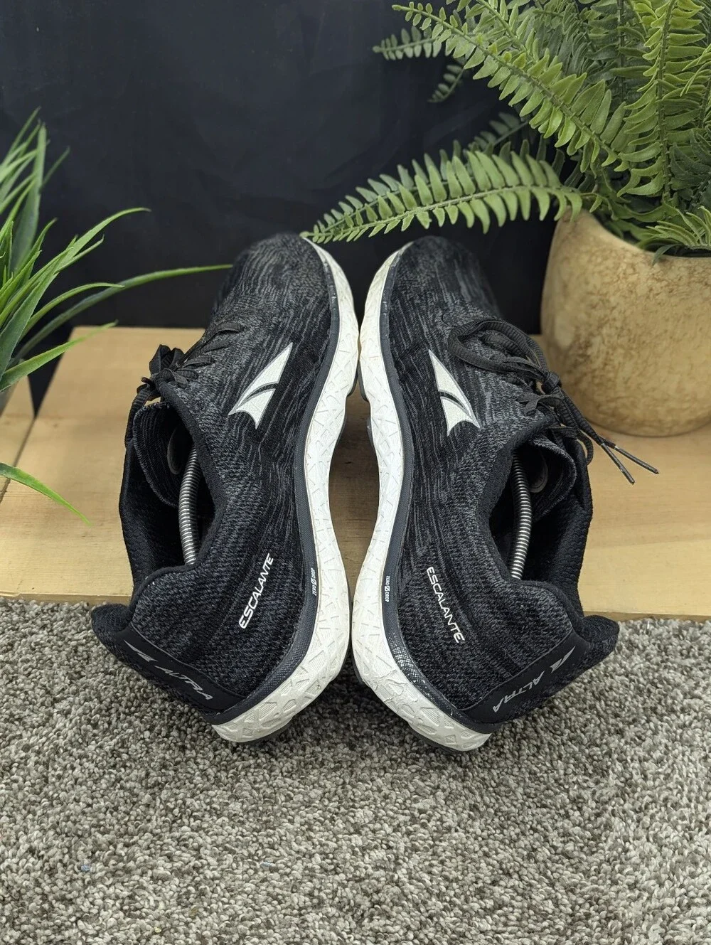 Altra Escalante 2.5 Mens Size 14 Black Running Shoes Walking Gym Casual Comfort